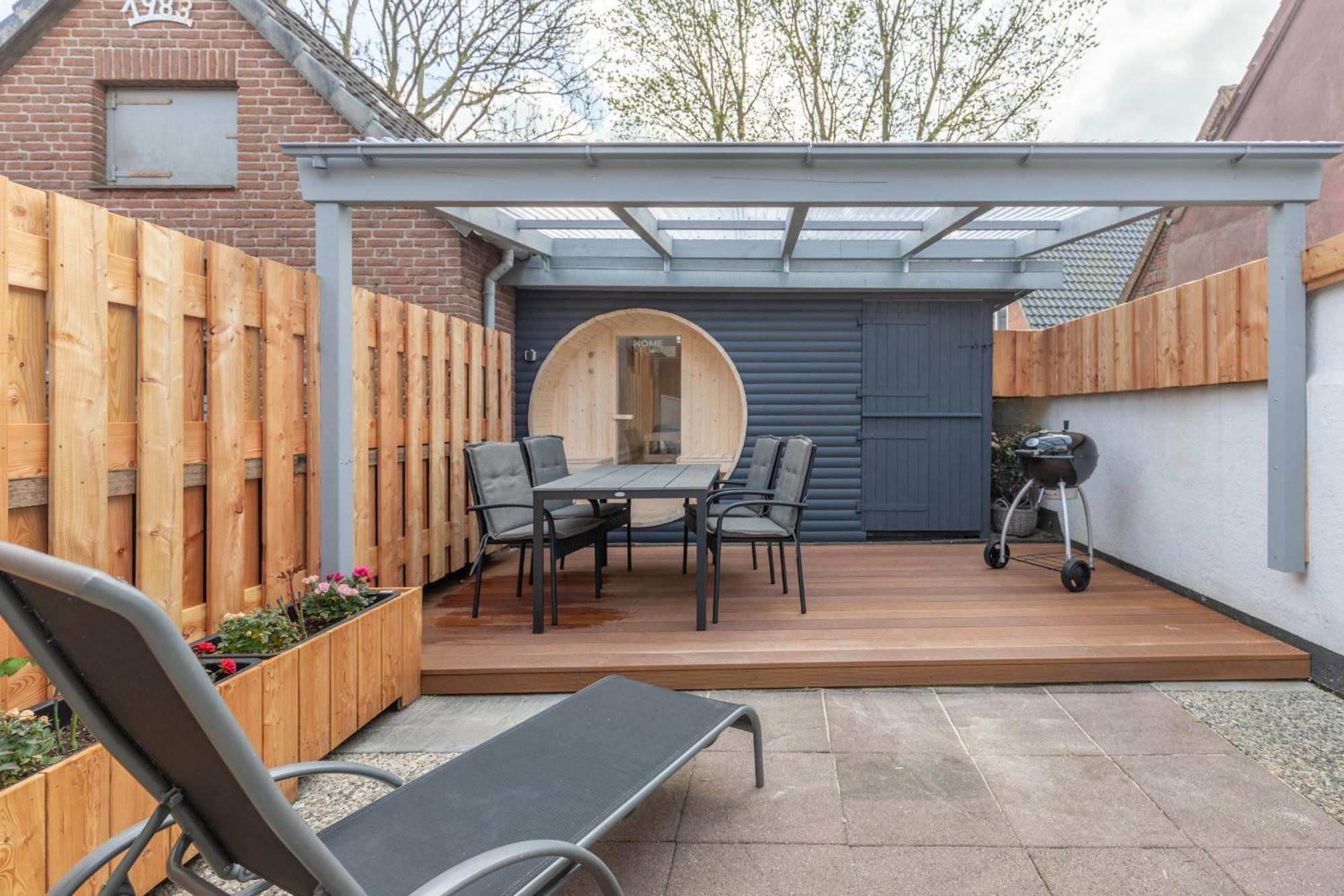Hannes Kapitaenshaus Husum  Exterior photo